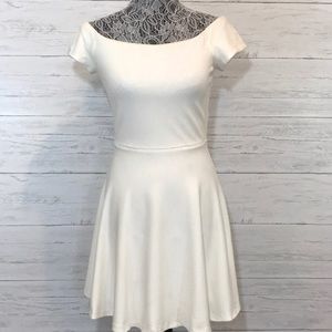 NWT Alice & Olivia White Mini Dress size 4